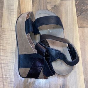 New Pierre dumas wedges